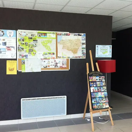 De La Source 3* Salies-de-Béarn