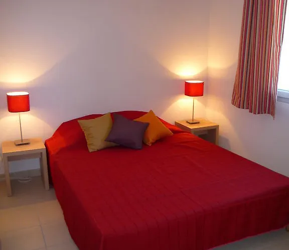 아파트호텔 De La Source 3*